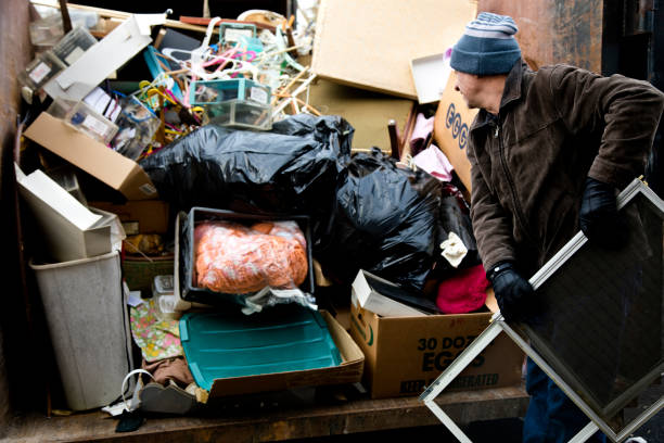 Best Commercial Cleanout Services  in Raymond, MS